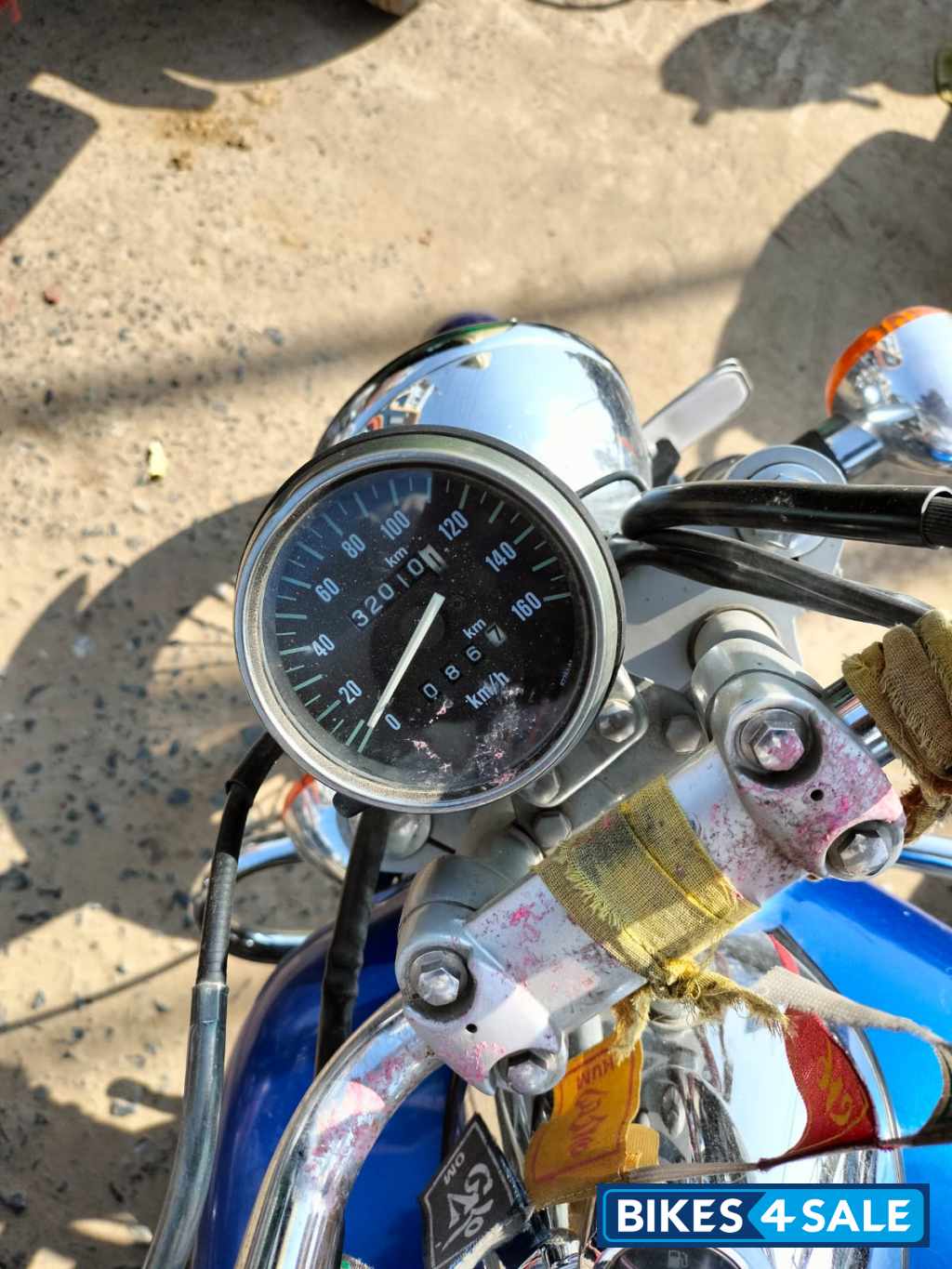 Bajaj Avenger 220 DTS-i