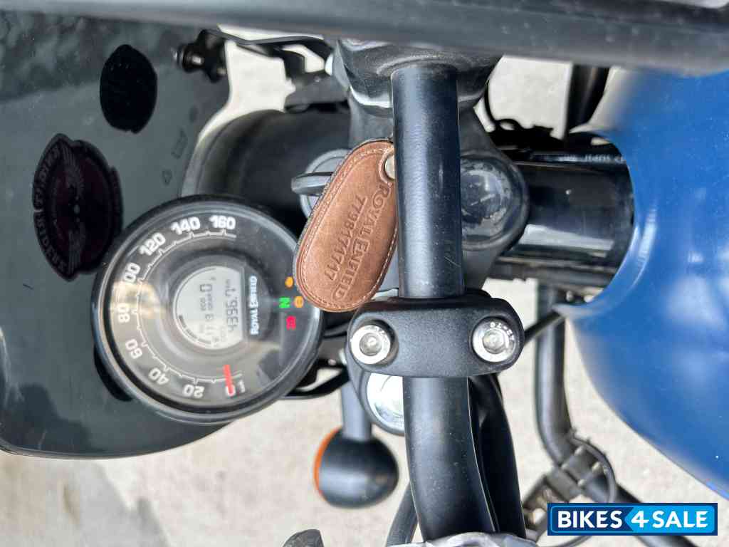 Blue Royal Enfield Hunter 350 Metro
