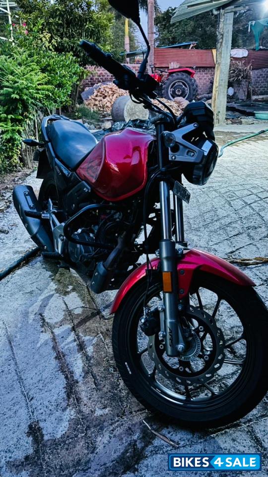 Red Hero XPulse 200T