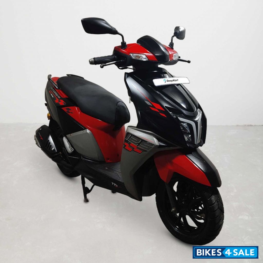 TVS NTORQ 125 Race Edition TVS NTORQ 125 Race Edition