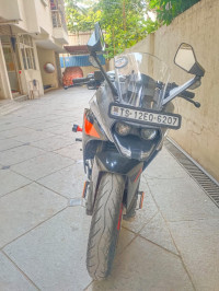 Black KTM RC 200 2020