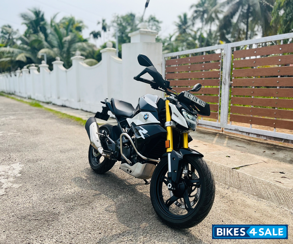 BMW G 310 R