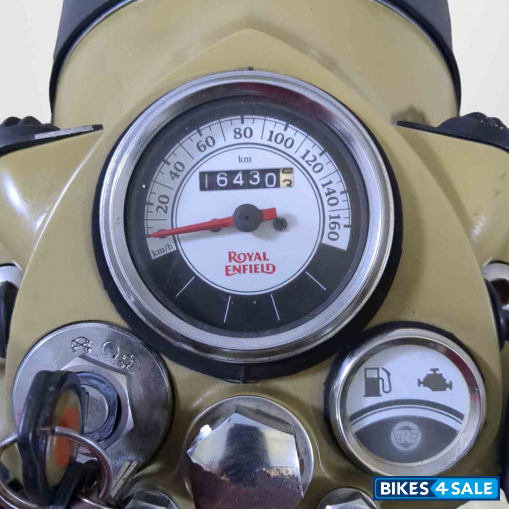 Royal Enfield Classic 500