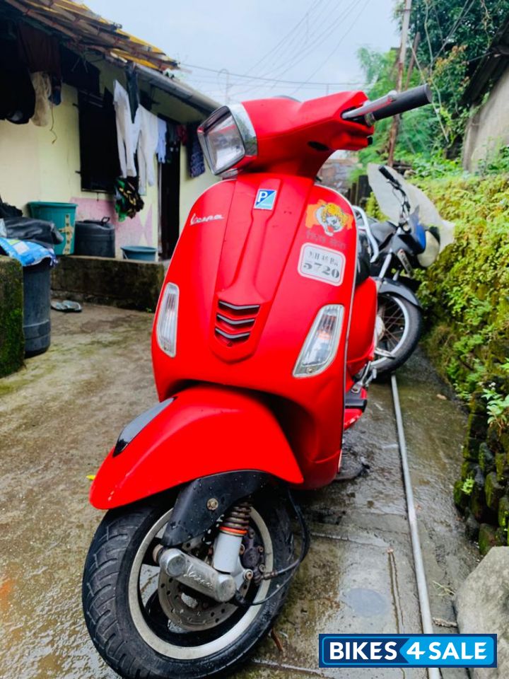 Vespa SXL 125