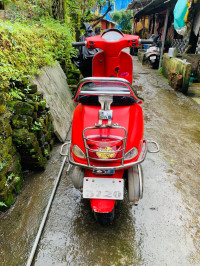 Vespa SXL 125