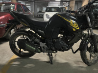 Army Yamaha FZ-S