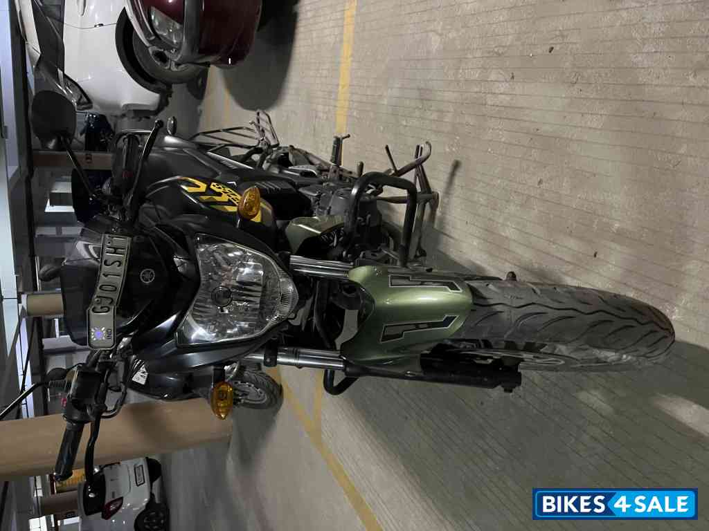 Army Yamaha FZ-S
