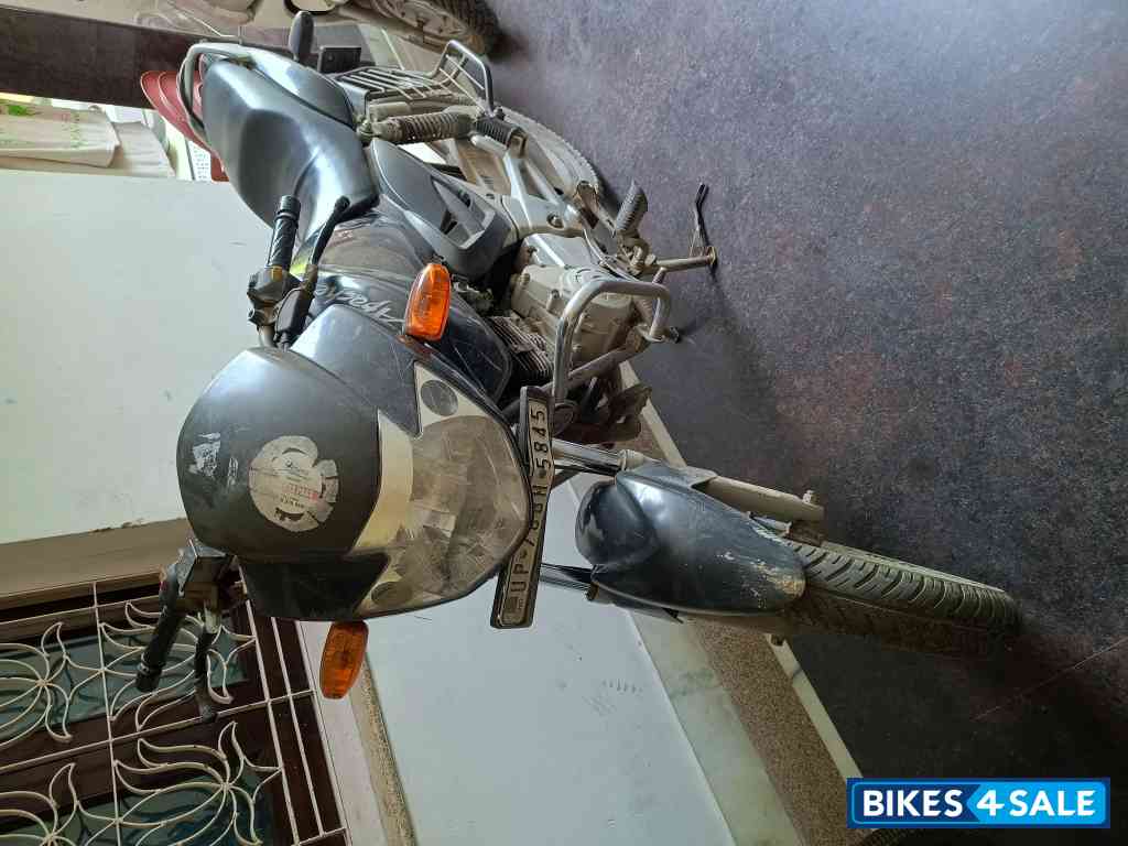 Black TVS Apache 150