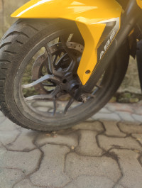 Bajaj Pulsar RS 200