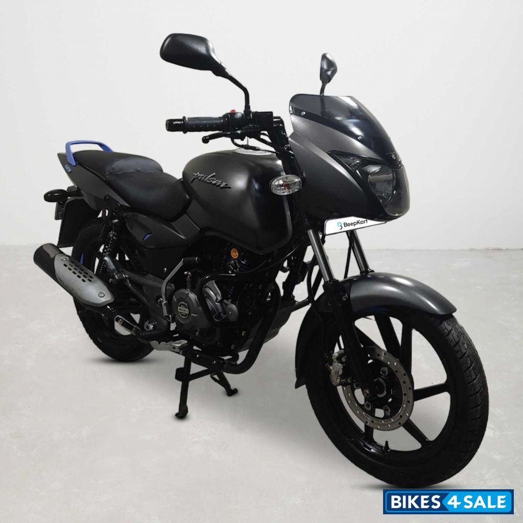 Bajaj Pulsar 125