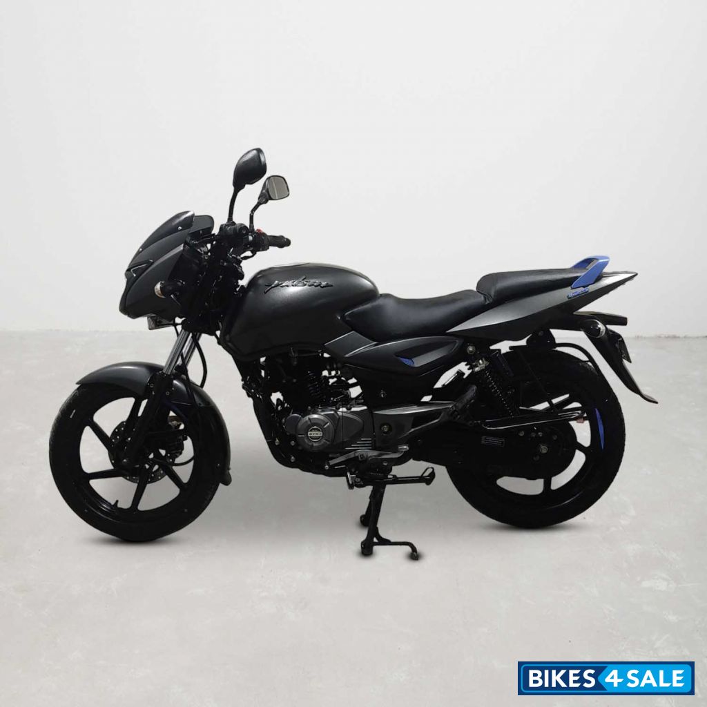 Bajaj Pulsar 125