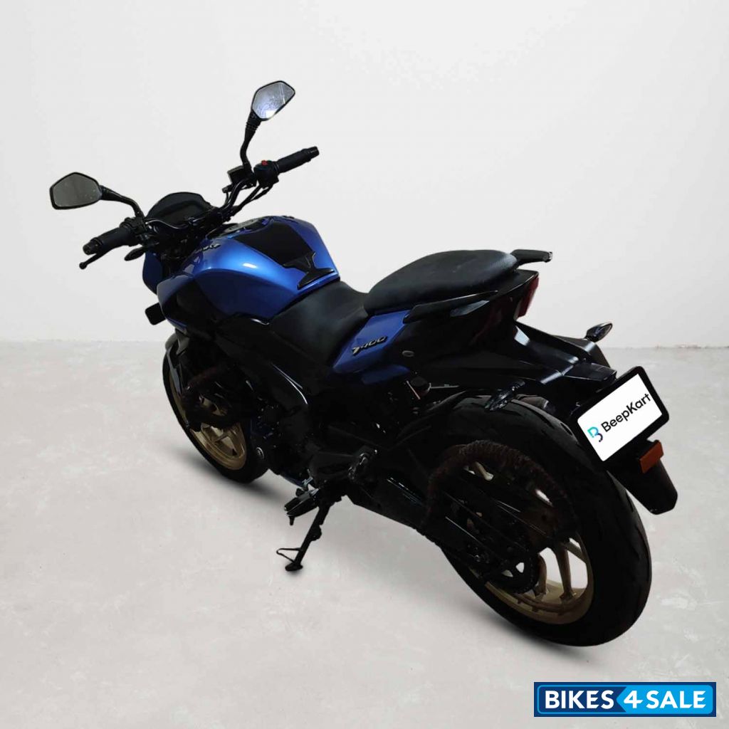 Bajaj Dominar 400