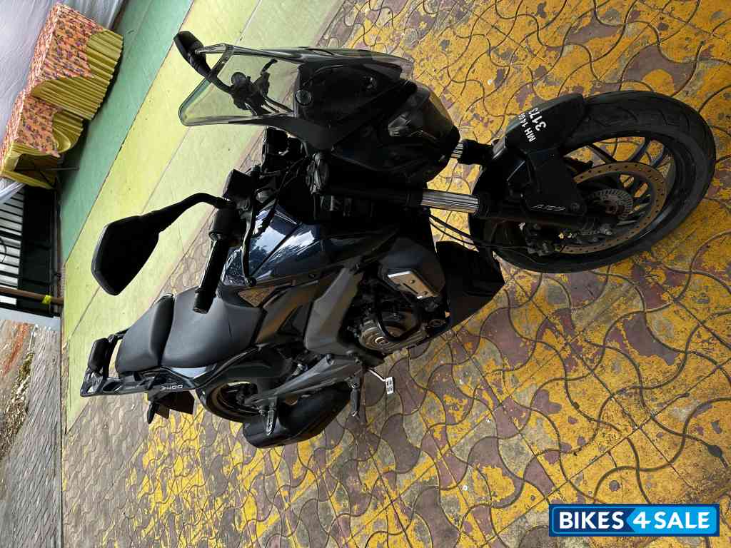 Blue Bajaj Dominar D400 ABS 2016 Blue Bajaj Dominar D400 ABS 2016