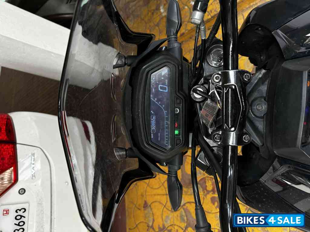 Blue Bajaj Dominar D400 ABS 2016 Blue Bajaj Dominar D400 ABS 2016