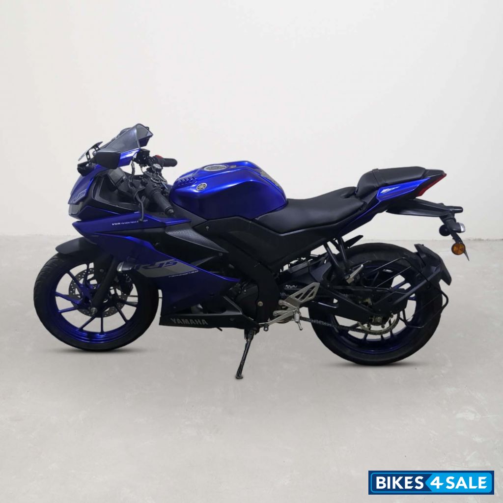 Yamaha YZF R15 V3