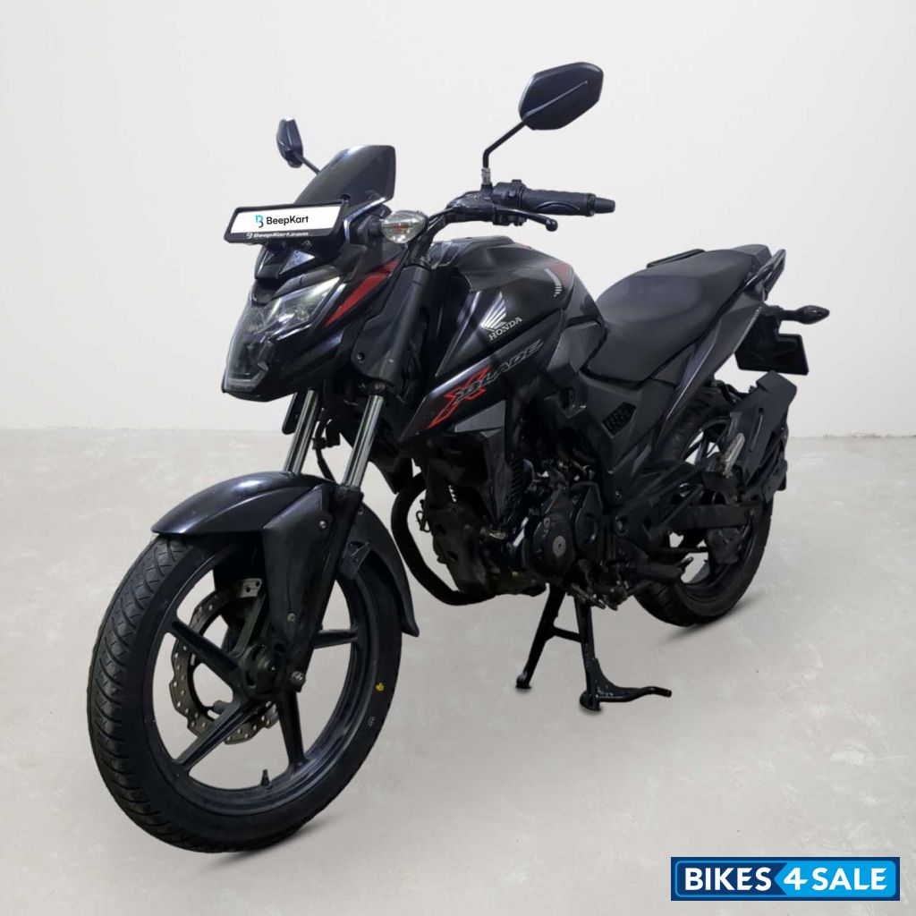 Honda XBlade
