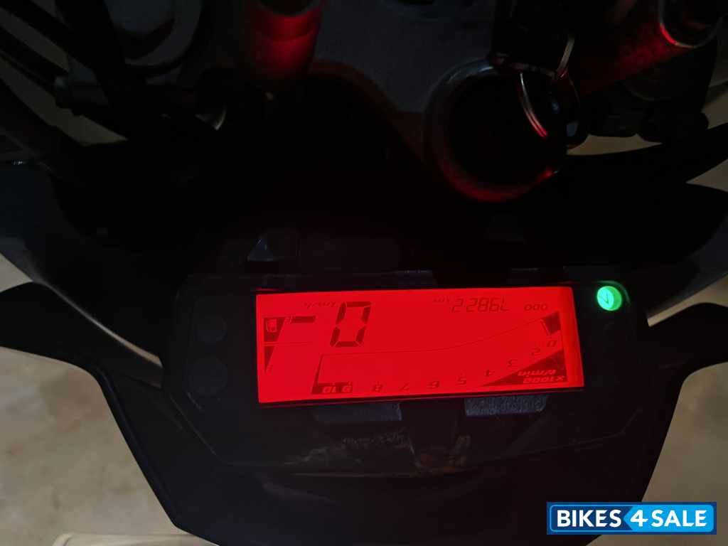 Blue Yamaha FZ-S FI V2