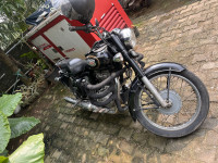 Royal Enfield Bullet Standard 350