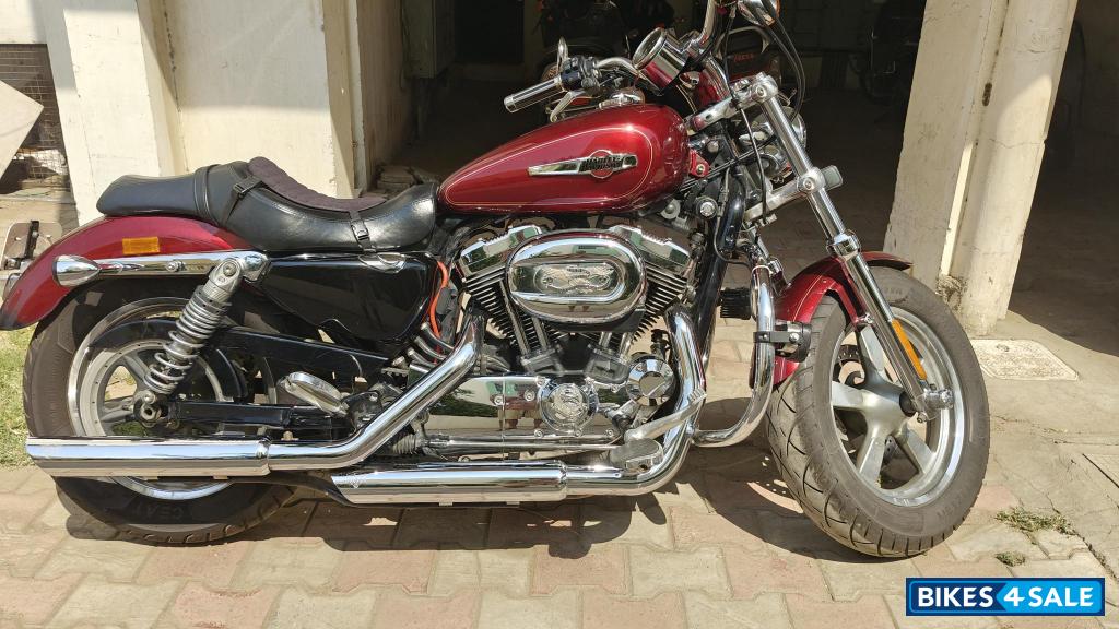 Red Harley Davidson 1200 Custom