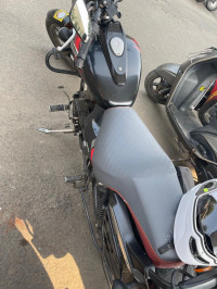 Bajaj Avenger Street 220