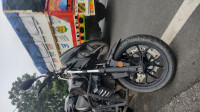 Pearl Black Mahindra Mojo 300 ABS BS6
