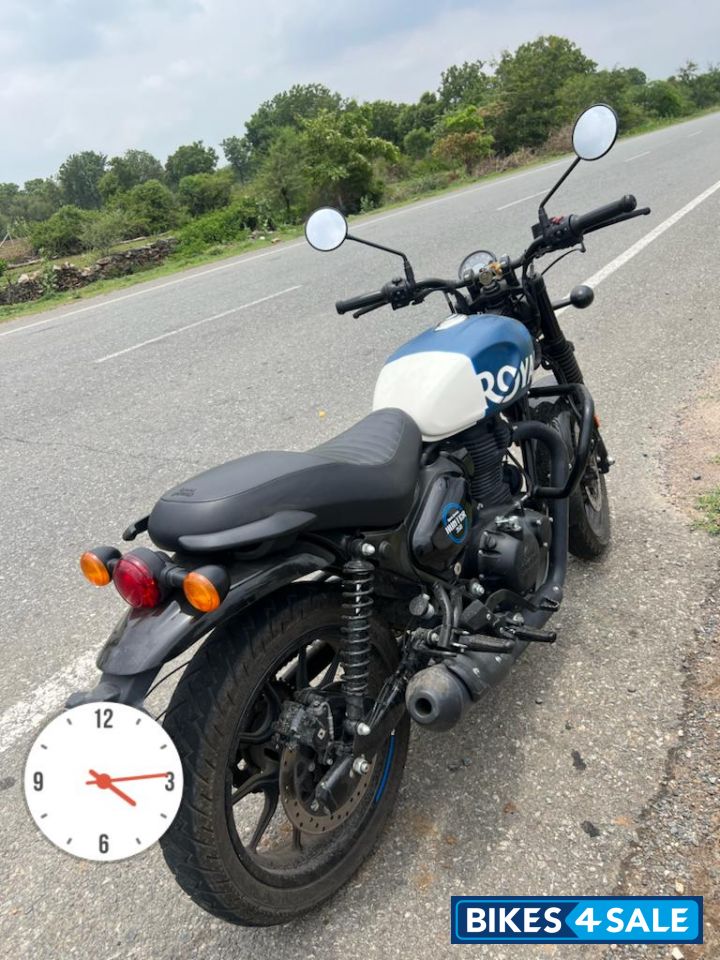Royal Enfield Hunter 350 Retro