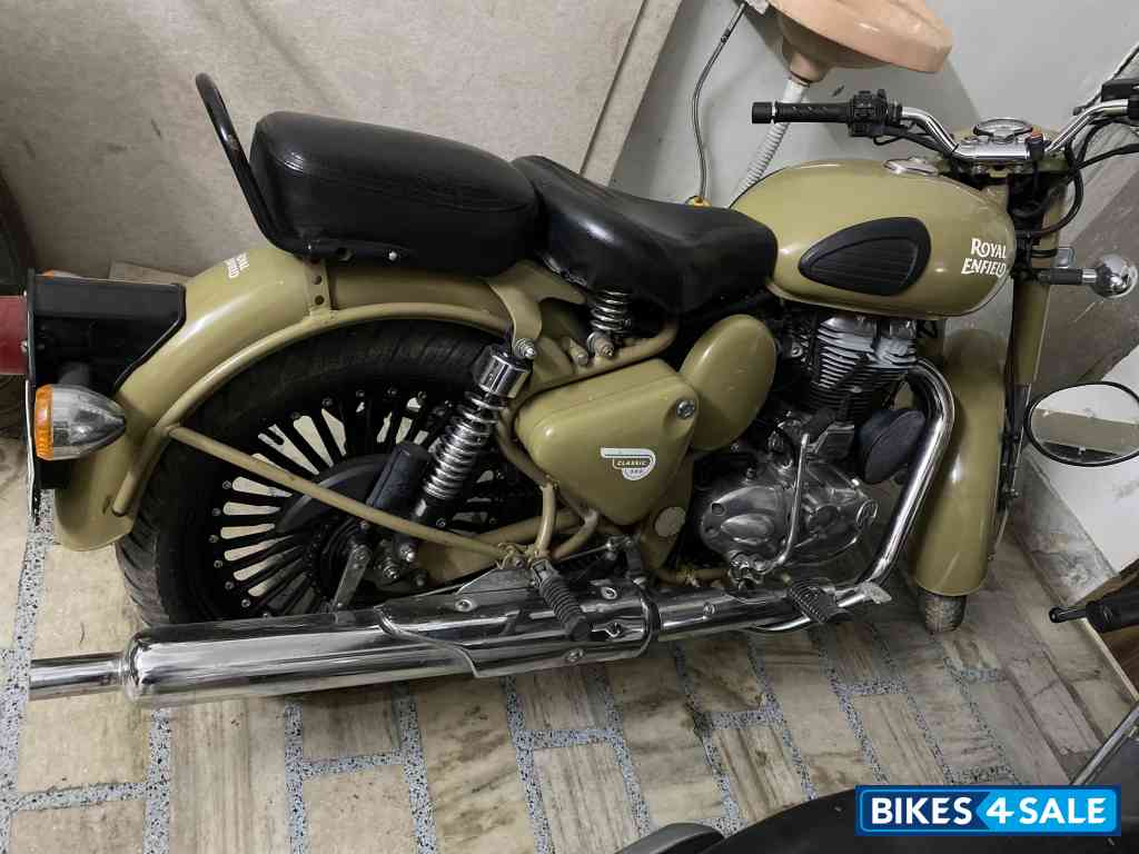 Military Royal Enfield Bullet Desert Strom