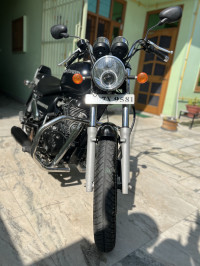 Black Matt Royal Enfield Thunderbird X 500