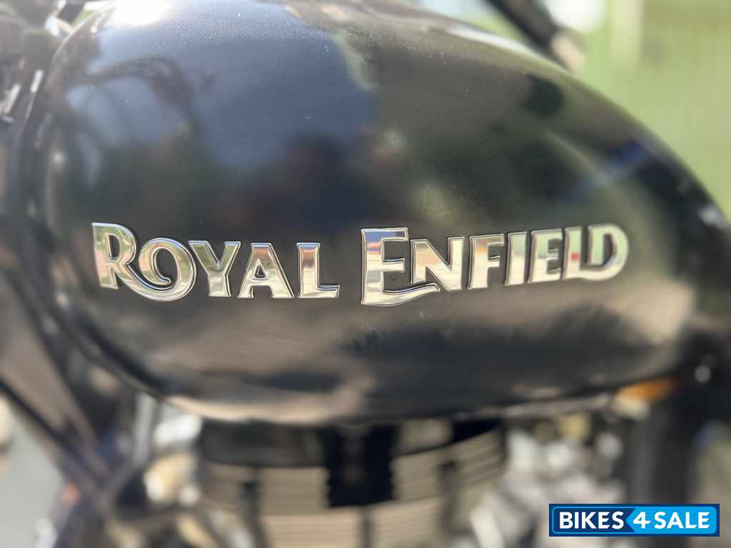 Black Matt Royal Enfield Thunderbird X 500