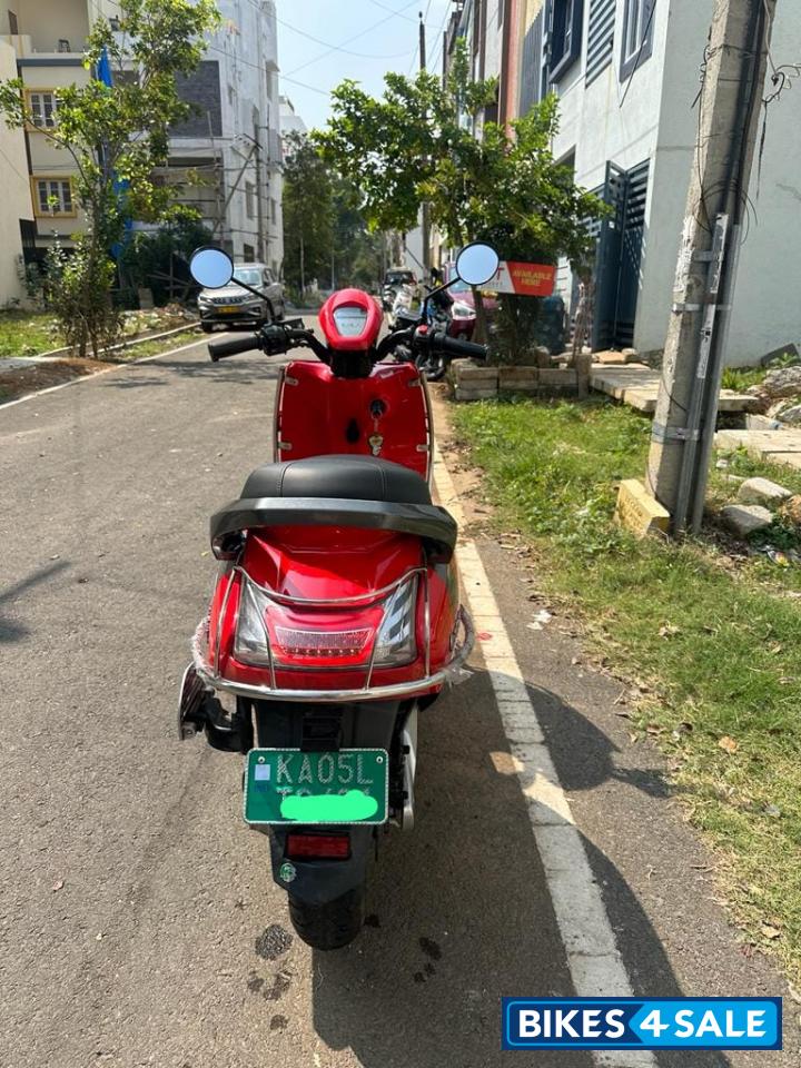 Red Bounce Infinity E1