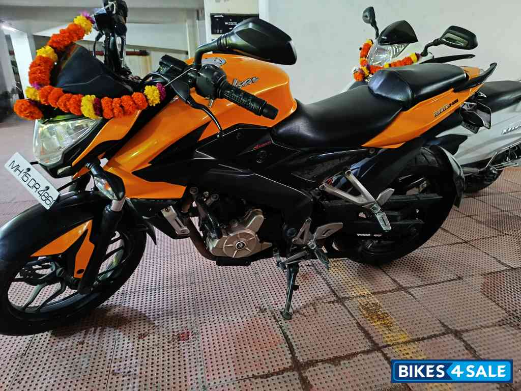 Bajaj Pulsar NS200