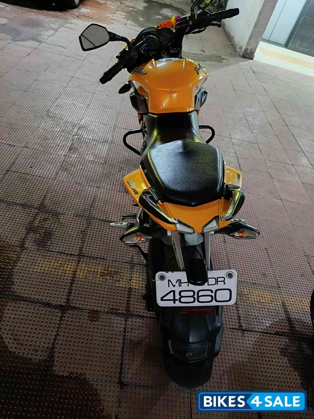 Bajaj Pulsar NS200