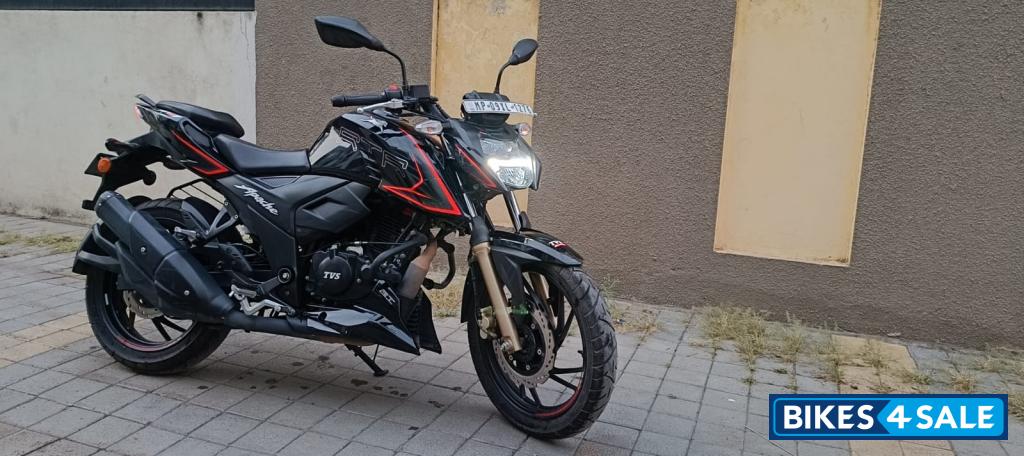 Red Black TVS Apache RTR 200 4V ABS Race Edition 2.0
