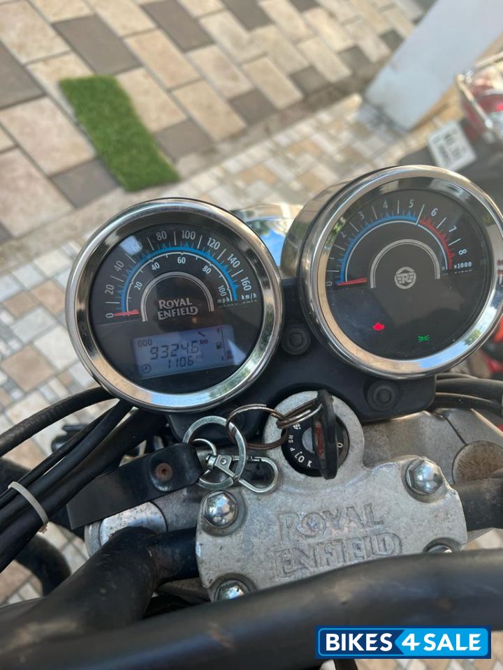 Royal Enfield Thunderbird