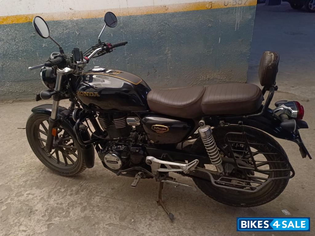 Black Honda Hness Anniversary Edition