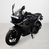 Bajaj Pulsar RS 200