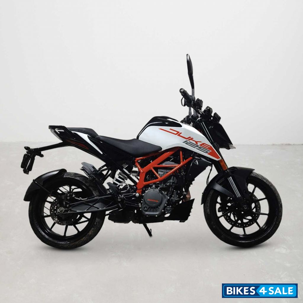KTM Duke 125