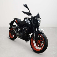 KTM Duke 125