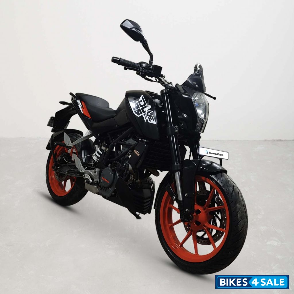 KTM Duke 125