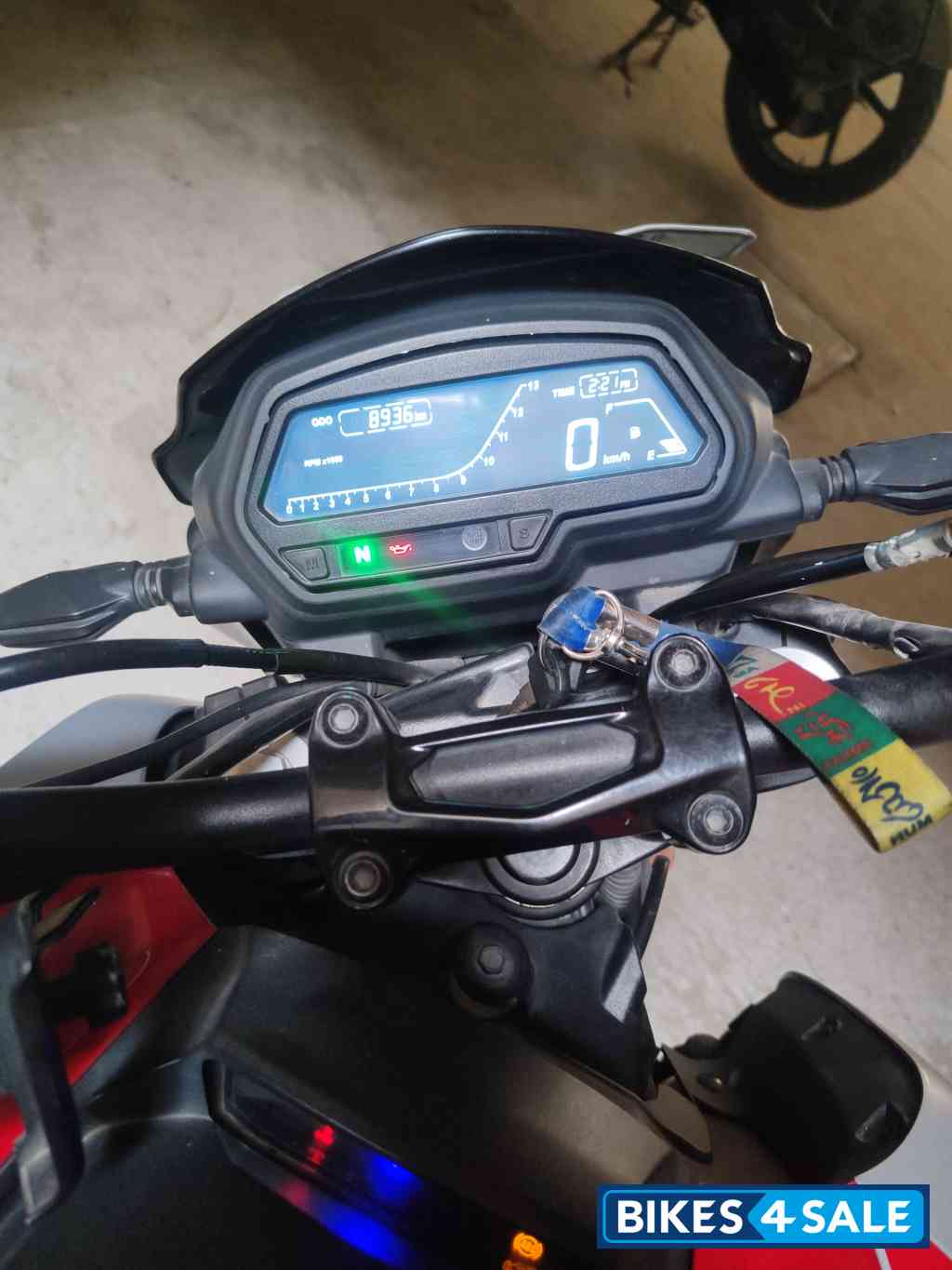 Bajaj Dominar 250 2022