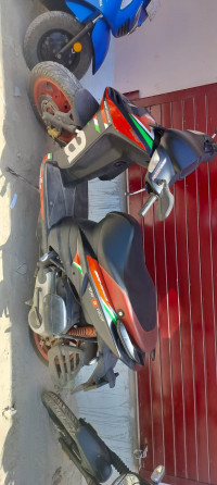 Aprilia SR 160 Race ABS