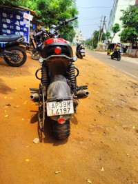 Yezdi Scrambler Dual Tone