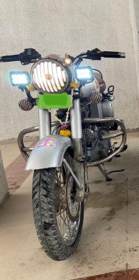 Royal Enfield Classic 350 BS VI