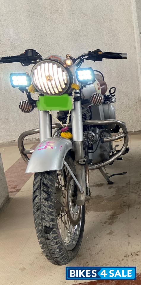 Royal Enfield Classic 350 BS VI