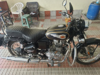 Black Royal Enfield Bullet Standard 350