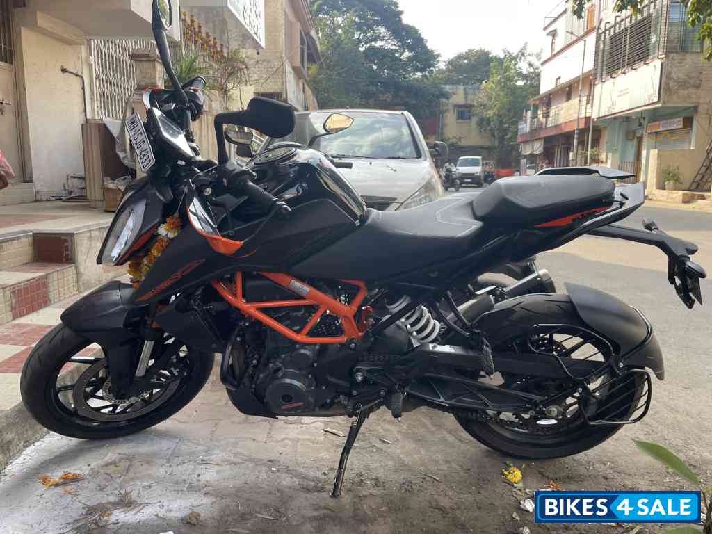 KTM Duke 390 2022
