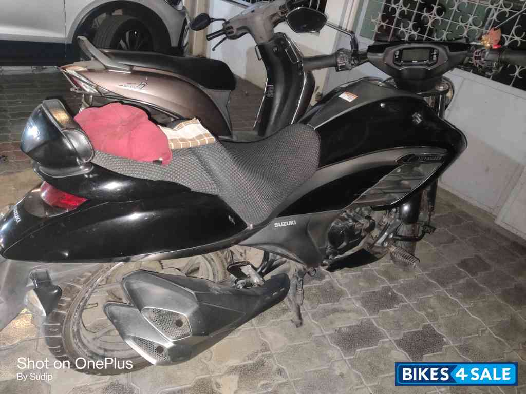 Suzuki Intruder 150 FI