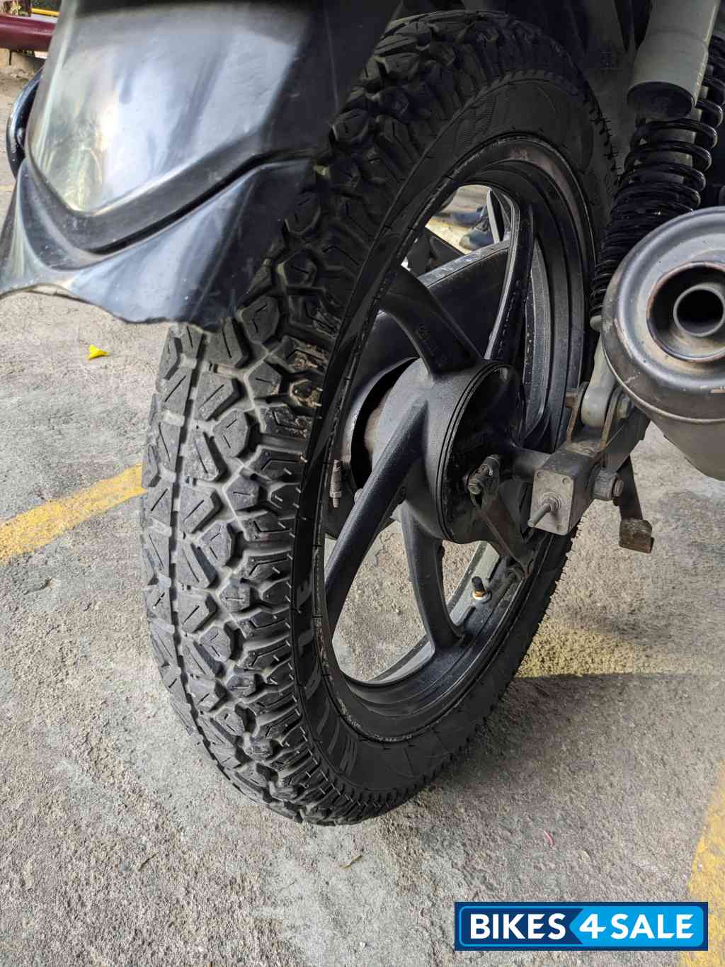 Orange Suzuki GS 150R