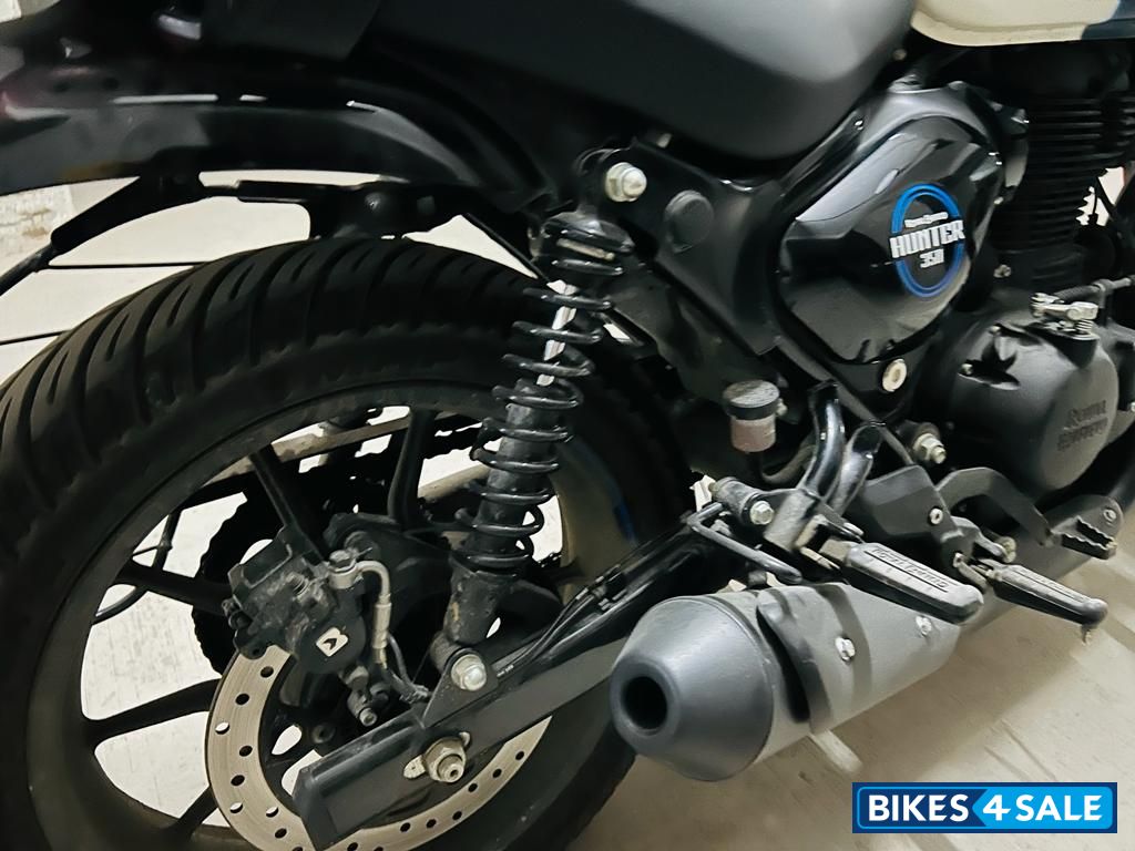 Royal Enfield Hunter 350 Metro