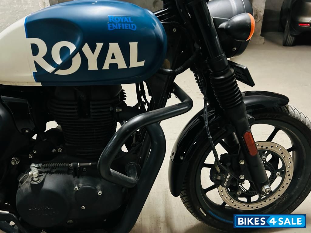 Royal Enfield Hunter 350 Metro
